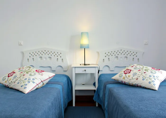 Hi Alijo - Pousada De Juventude * Alijo